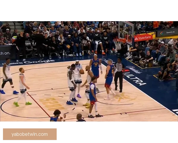 杜伦砍下22加14助活塞双杀森林狼兰德尔空砍27仍难挽败局华子缺阵错失奖项